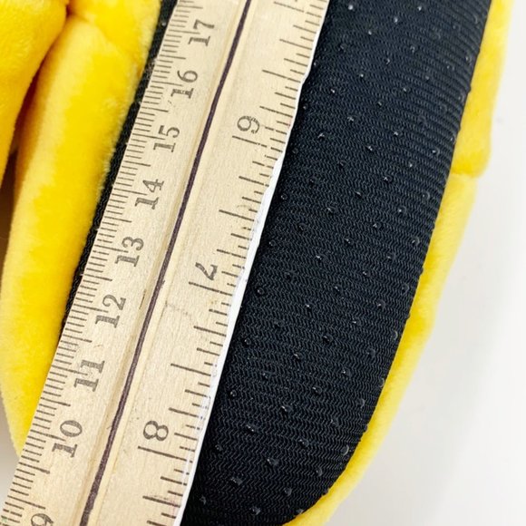 Christmas Shoppe Puppy Slippers Youth Size S/M - Picture 4 of 7